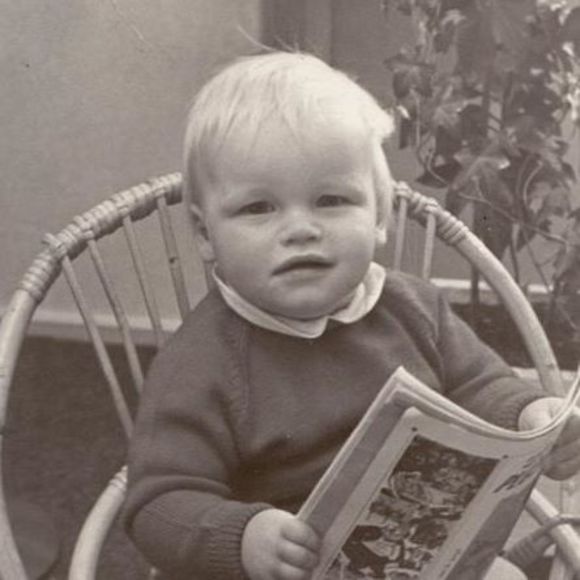 Meet your Posher, Robert - Picture 1 of 1